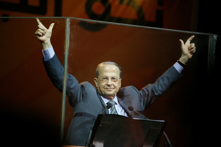 Former Lebanese General Michel Aoun's Free Patriotic Movement held a rally in Beirut just eight days before parliamentary elections. The 7 June elections are expected to be highly contested, with the governing pro-American March 14 coalition facing pressure from the Hizballah-led March 8 opposition, which Aoun's Free Patriotic Movement is a member of. The rally focused on Lebanon's Metn district just north of Beirut. Metn is expected to be one of the closest races between the Christian parties of both coalitions, as well as independent candidates. ///Free Patriotic Movement (FPM) leader Michel Aoun cheers the crowd on by making the FPM's check mark logo with his fingers.